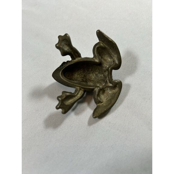 Vintage Small Solid Brass Frog Trinket Display 2 1/4" - Picture 3 of 4